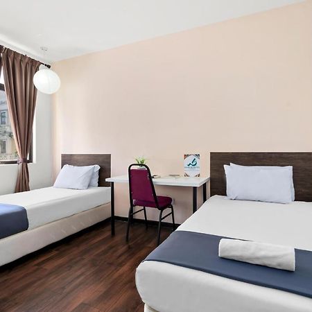 Mihrab Hotel פוטראג'איה מראה חיצוני תמונה