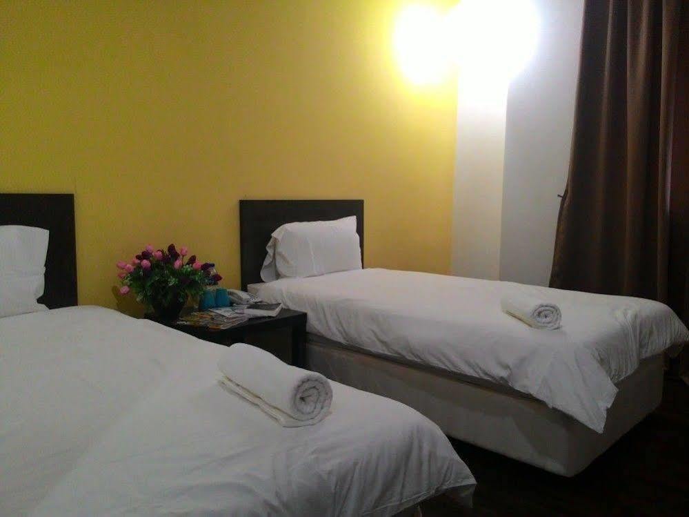 Mihrab Hotel פוטראג'איה מראה חיצוני תמונה