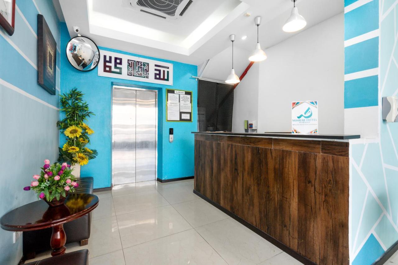 Mihrab Hotel פוטראג'איה מראה חיצוני תמונה