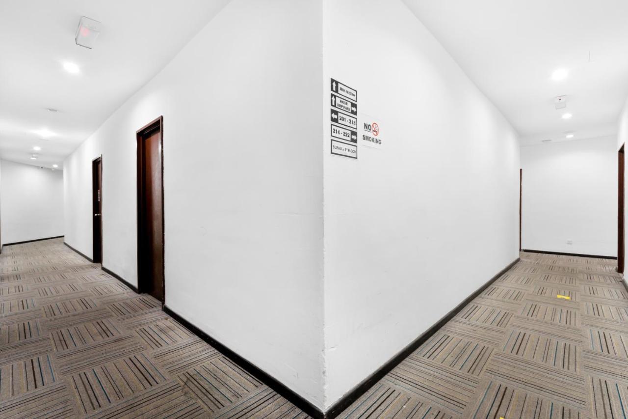 Mihrab Hotel פוטראג'איה מראה חיצוני תמונה