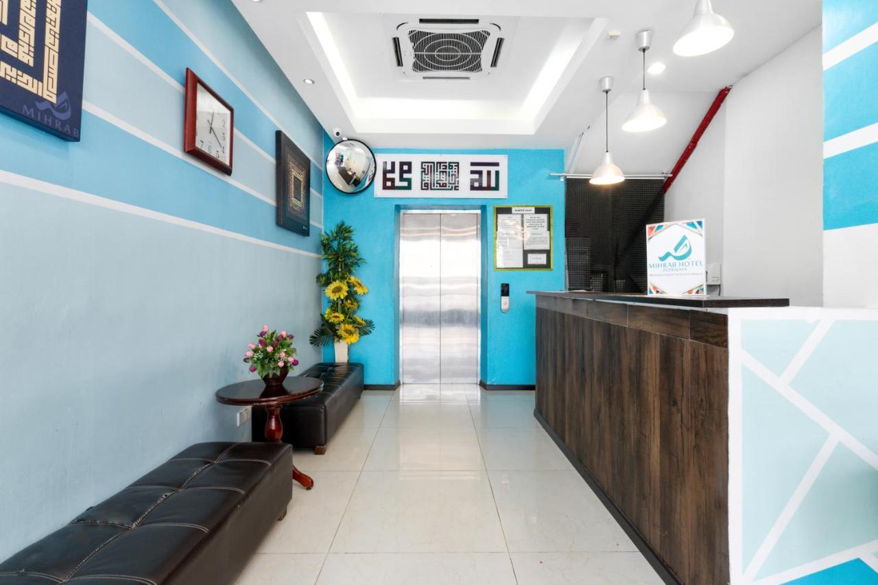 Mihrab Hotel פוטראג'איה מראה חיצוני תמונה