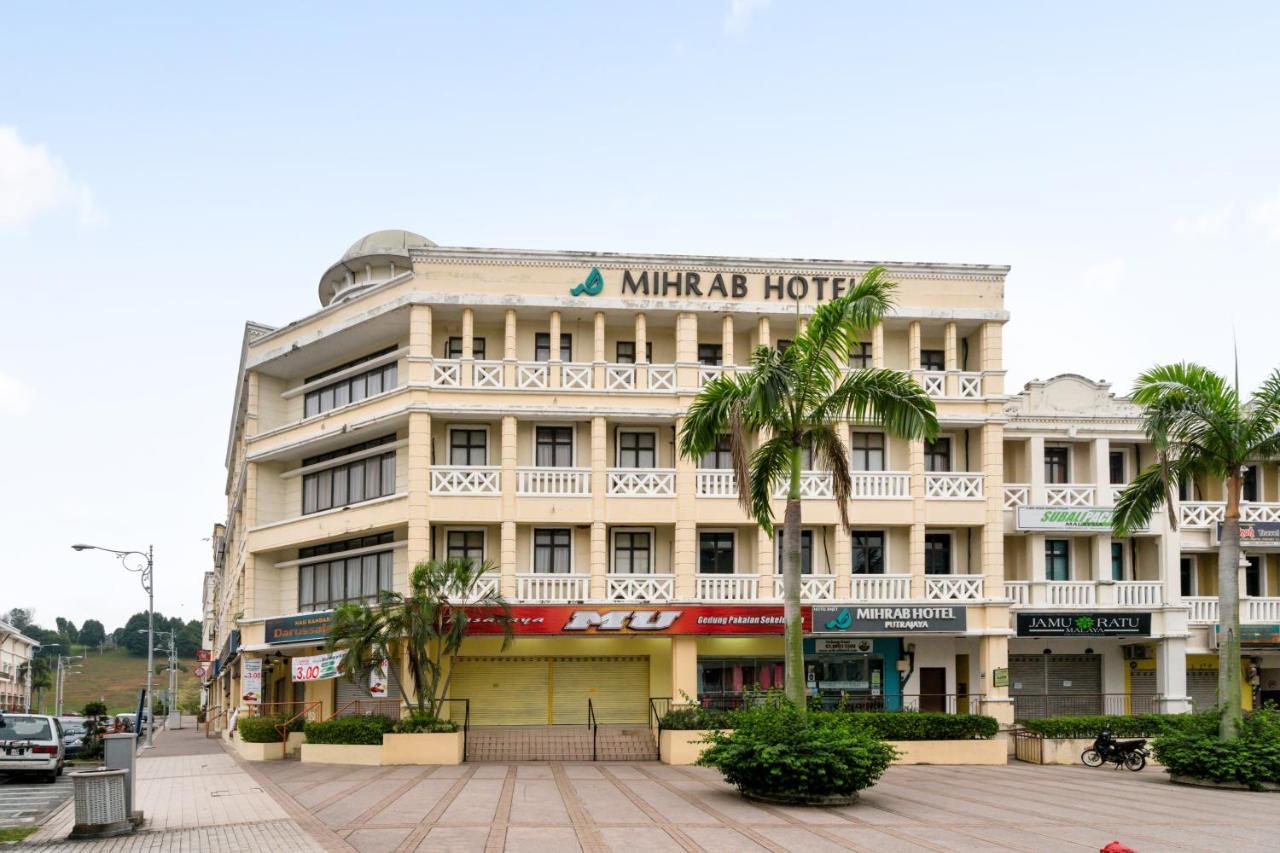 Mihrab Hotel פוטראג'איה מראה חיצוני תמונה