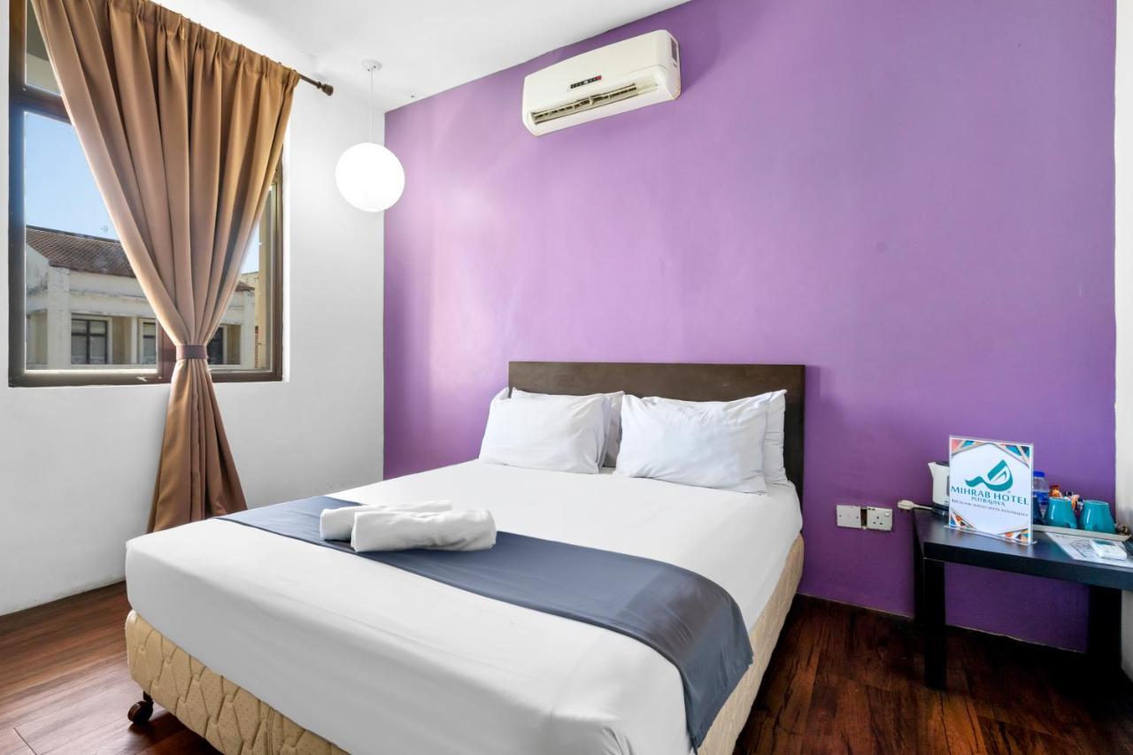 Mihrab Hotel פוטראג'איה מראה חיצוני תמונה