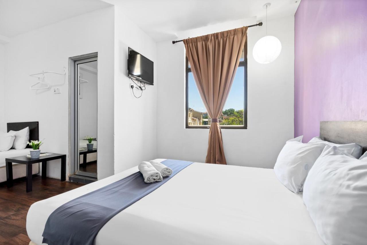 Mihrab Hotel פוטראג'איה מראה חיצוני תמונה