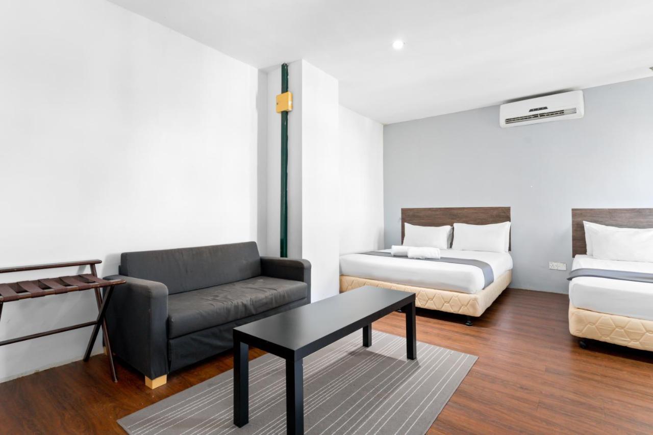 Mihrab Hotel פוטראג'איה מראה חיצוני תמונה