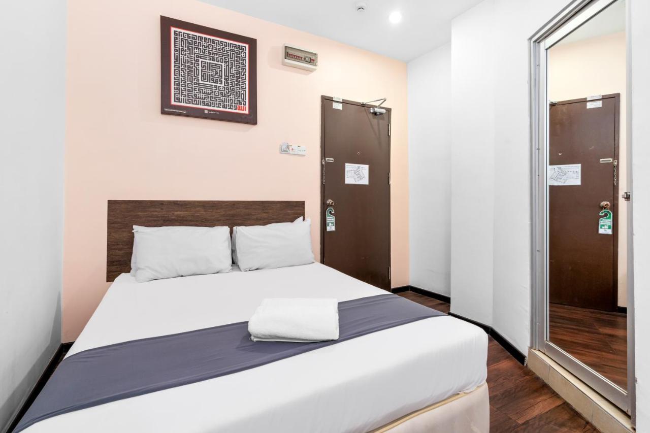Mihrab Hotel פוטראג'איה מראה חיצוני תמונה