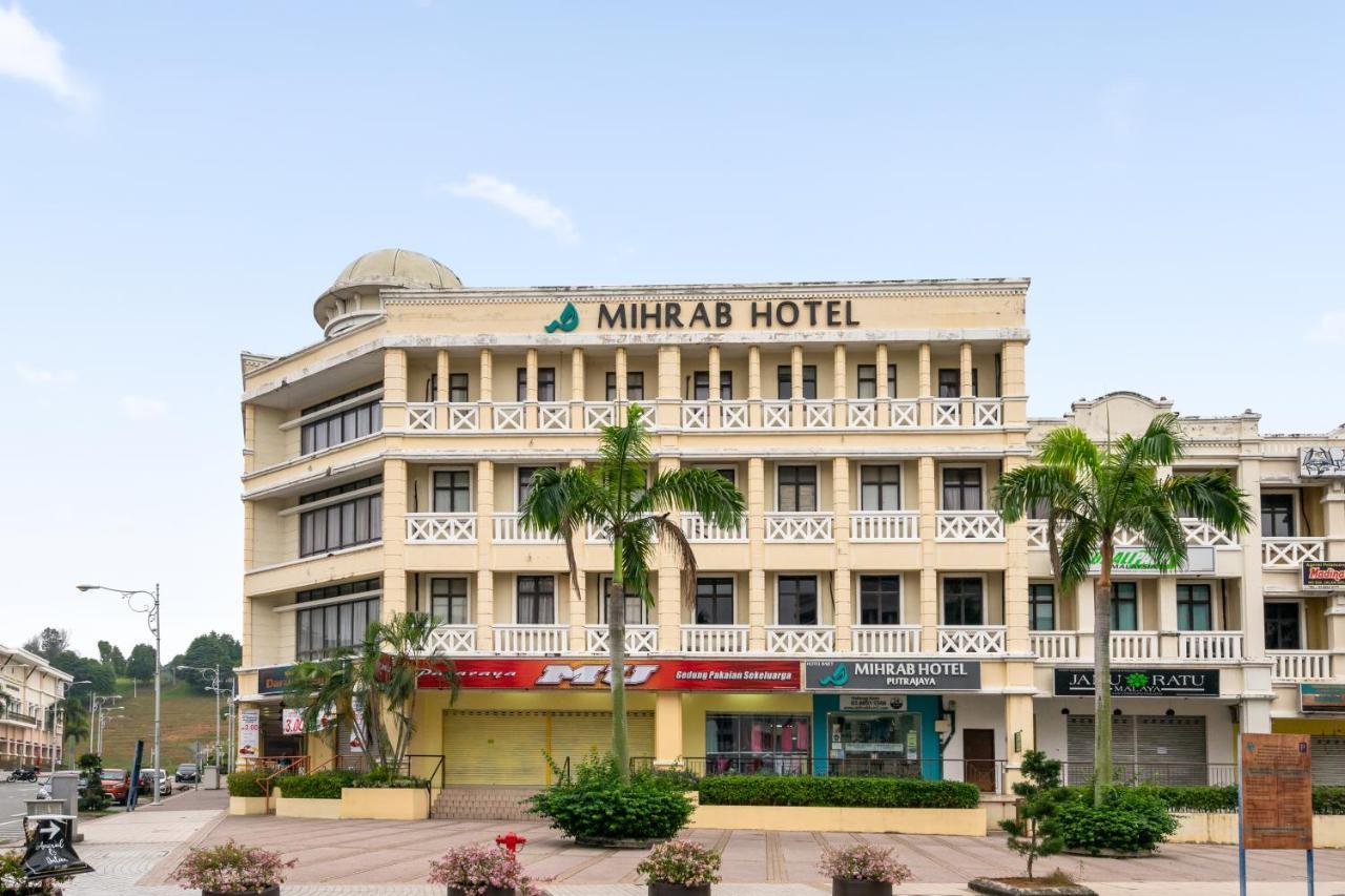 Mihrab Hotel פוטראג'איה מראה חיצוני תמונה