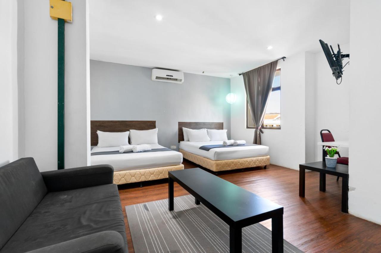 Mihrab Hotel פוטראג'איה מראה חיצוני תמונה