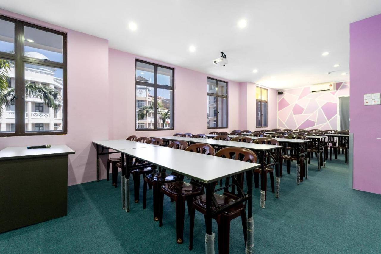 Mihrab Hotel פוטראג'איה מראה חיצוני תמונה